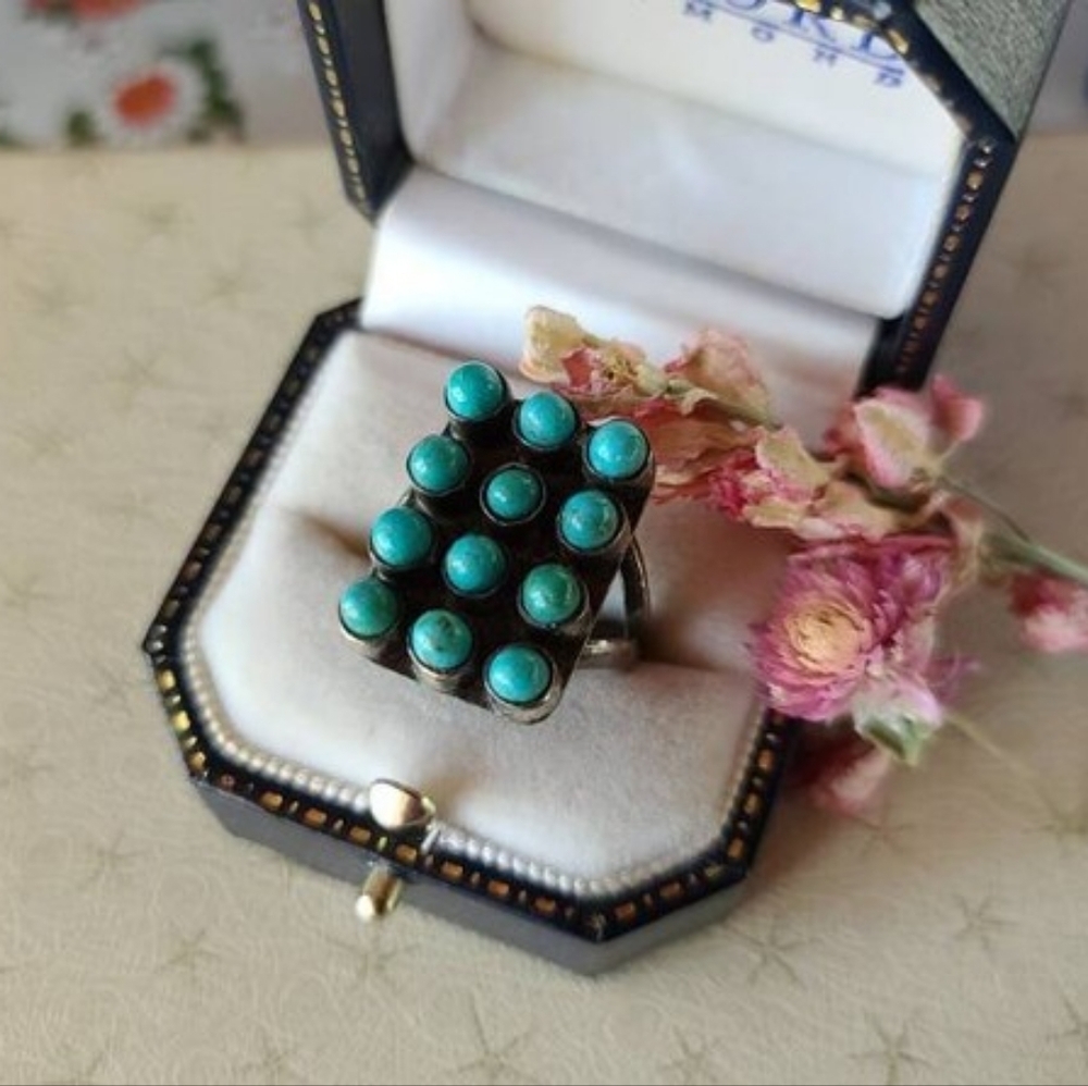 Turquoise Silver Statement Ring - image 3